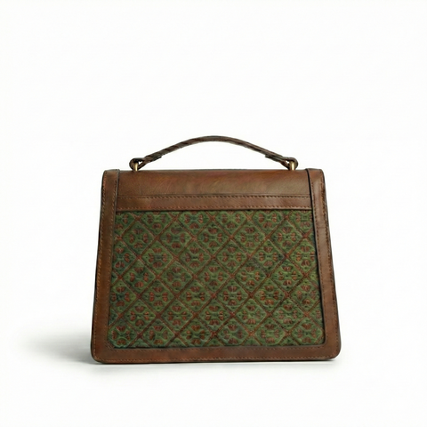 Bamboura ”The Bamboo Poet“ bamboo leather flap Backpack