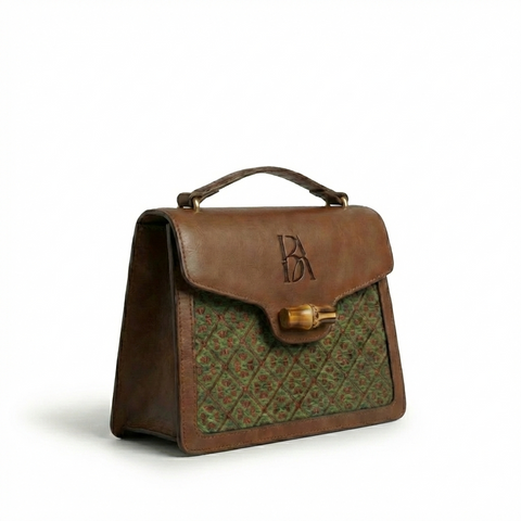 Bamboura ”The Bamboo Poet“ bamboo leather knot bag